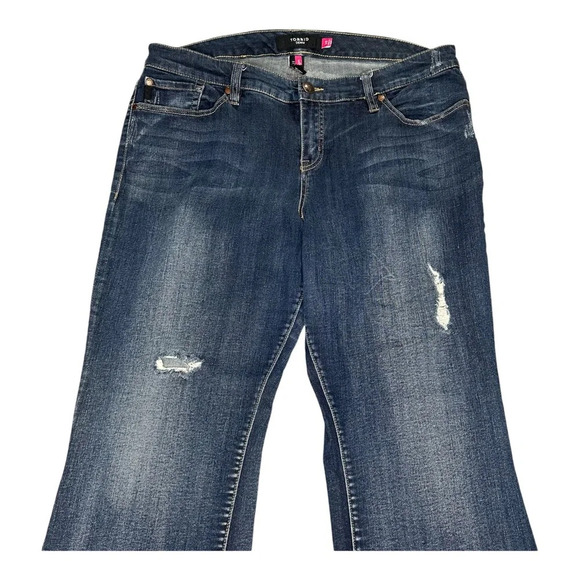 Torrid Plus Size Light Distress Straight Leg Jeans. Sz: 20 - Picture 2 of 6